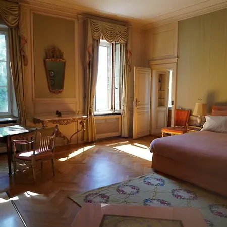 Chateau De * Lavigny