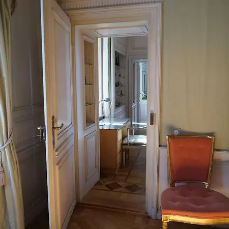 Villa Chateau De